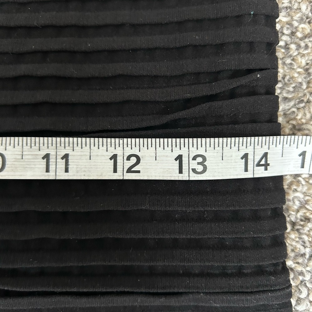 5/$25 Last Tango little black Bodycon mini dress labeled size M/L fits small - Picture 7 of 9
